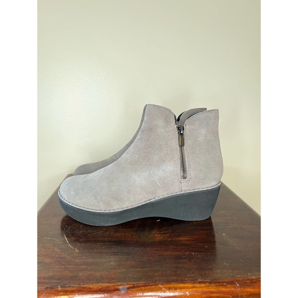 NWOT Kenneth Cole Reaction Prime Bootie Concrete Size 7.5 - Picture 4 of 7